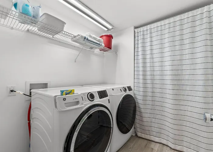 Holiday home Colony West 1c *